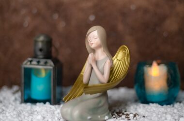 Escolha pensamentos que elevem! | Os Anjos | Canalizado por Ann Albers